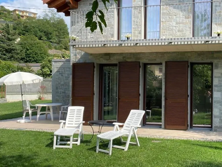 Holiday home Casa Maccagnina Villa Maccagno Italy